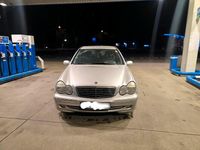 Gebraucht Mercedes C270 170 PS (125 kW) 2003 Silber Limousine