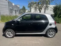 Usata Smart ForFour Basis 71 CV (52 kW) 2014 Nero Utilitaria