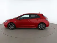 Gebraucht Toyota Corolla Club 180 PS (132 kW) 2019 Rot Limousine