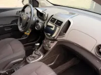 Gebraucht Chevrolet Aveo 75 PS (55 kW) 2013 Schwarz Kleinwagen