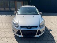 Gebraucht Ford Focus Titanium 116 PS (85 kW) 2011 Silber Limousine