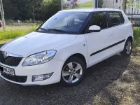 Gebraucht Skoda Fabia Ambition 105 PS (77 kW) 2014 Weiß Limousine