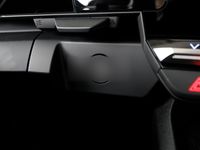 Gebraucht Renault Megane E-Tech Evolution 96 kW (131 PS) 2024 Weiß Limousine