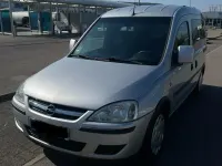 Gebraucht Opel Combo 94 PS (69 kW) 2006 Silber Van / Kleinbus