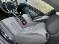 Gebraucht Ford Fiesta 86 PS (63 kW) 2010 Blau Kleinwagen