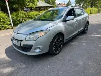 Używany Renault Mégane 106 KM (77 kW) 2010 Sedan/Limuzyna