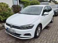 Gebraucht VW Polo Comfortline 75 PS (55 kW) 2018 Weiß Kleinwagen