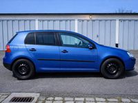 Gebraucht VW Golf V 75 PS (55 kW) 2005 Blau Kleinwagen