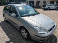 Gebraucht Ford Focus 101 PS (74 kW) 2004 Silber Limousine