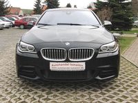 Gebraucht BMW M550 Sport Line 381 PS (280 kW) 2016 Schwarz Limousine