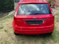 Gebraucht Ford Fiesta Ambiente 69 PS (50 kW) 2007 Rot Kleinwagen