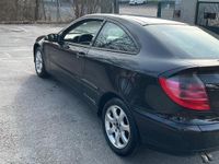 Gebraucht Mercedes C220 2003 Schwarz Coupé