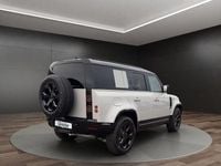 Neu Land Rover Defender SE Dynamic 349 PS (256 kW) 2025 Borasco grey SUV