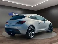 Gebraucht Opel Astra GTC Innovation 165 PS (121 kW) 2012 Mineralweiss/ice grey (m2) Coupé