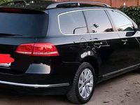 Gebraucht VW Passat 140 PS (102 kW) 2013 Schwarz Kombi