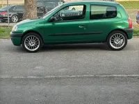 Gebraucht Renault Clio 58 PS (42 kW) 2001 Grün Kleinwagen