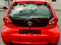 Gebraucht Toyota Aygo 67 PS (49 kW) 2007 Rot Kleinwagen