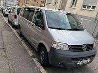 Gebraucht VW T5 131 PS (96 kW) 2009 Grau Van