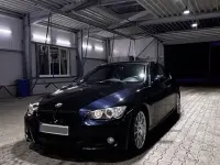 Gebraucht BMW 325 M Sport 197 PS (144 kW) 2010 Schwarz Coupé