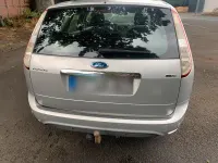 Gebraucht Ford Focus 108 PS (79 kW) 2009 Grau Kombi
