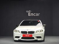 Gebraucht BMW M5 Performance 560 PS (411 kW) 2015 Weiß Limousine