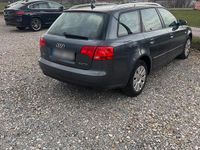 Gebraucht Audi A4 140 PS (102 kW) 2005 Grau Kombi