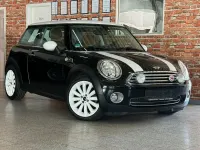Gebraucht Mini Cooper 120 PS (88 kW) 2010 Schwarz Kleinwagen
