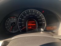 Gebraucht Nissan Micra 80 PS (58 kW) 2011 Violet Kleinwagen