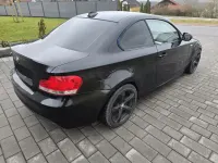 Gebraucht BMW 123 Performance 204 PS (150 kW) 2010 Schwarz Kleinwagen
