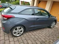 Gebraucht Hyundai i20 Trend 101 PS (74 kW) 2016 Grau Coupé