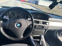 Gebraucht BMW 325 218 PS (160 kW) 2006 Silber Limousine