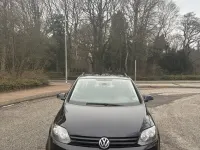 Gebraucht VW Golf VII 105 PS (77 kW) 2014 Schwarz Kleinwagen