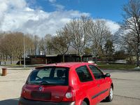 Gebraucht Renault Clio II 58 PS (42 kW) 2005 Rot Kleinwagen