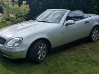 Gebraucht Mercedes SLK230 193 PS (141 kW) 1997 Silber Cabrio