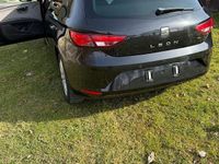 Second-hand Seat Leon Reference 105 CP (77 kW) 2013 Negru Berlinǎ