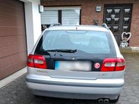 Gebraucht Volvo V40 140 PS (102 kW) 1999 Silber Kombi