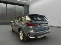 Gebraucht BMW iX1 Shadowline 230 kW (313 PS) 2025 Grau / storm bay (metallic) SUV