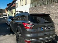 Gebraucht Ford Kuga ST-Line 242 PS (177 kW) 2018 Grau SUV