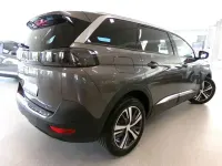 Gebraucht Peugeot 5008 Allure 131 PS (96 kW) 2024 Grau SUV