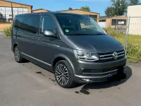 Gebraucht VW Multivan 199 PS (146 kW) 2019 Grau Van / Kleinbus