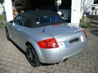 Gebraucht Audi TT Roadster Sport 180 PS (132 kW) 2000 Silber Cabrio