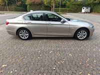 Gebraucht BMW 528 258 PS (189 kW) 2010 Silber Limousine