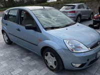 Gebraucht Ford Fiesta 60 PS (44 kW) 2004 Blau Kleinwagen