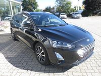 Gebraucht Ford Focus Titanium 155 PS (114 kW) 2020 Obsidianschwarz metallic Kombi