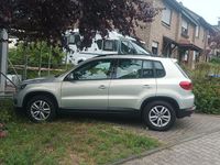 Gebraucht VW Tiguan S 125 PS (91 kW) 2016 Silber SUV