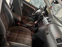 Gebraucht VW Touran 105 PS (77 kW) 2012 Braun Van / Kleinbus