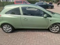 Brugt Opel Corsa Edition 80 HK (58 kW) 2009 Grøn Hatchback