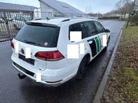 Gebraucht VW Golf VII Sound 150 PS (110 kW) 2017 Pure white Kombi