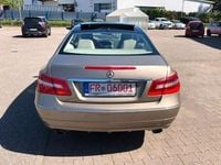 Gebraucht Mercedes E350 Elegance 292 PS (214 kW) 2009 Gold Coupé