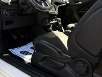 Używany Opel Adam Jam 69 KM (50 kW) 2015 Biały Hatchback